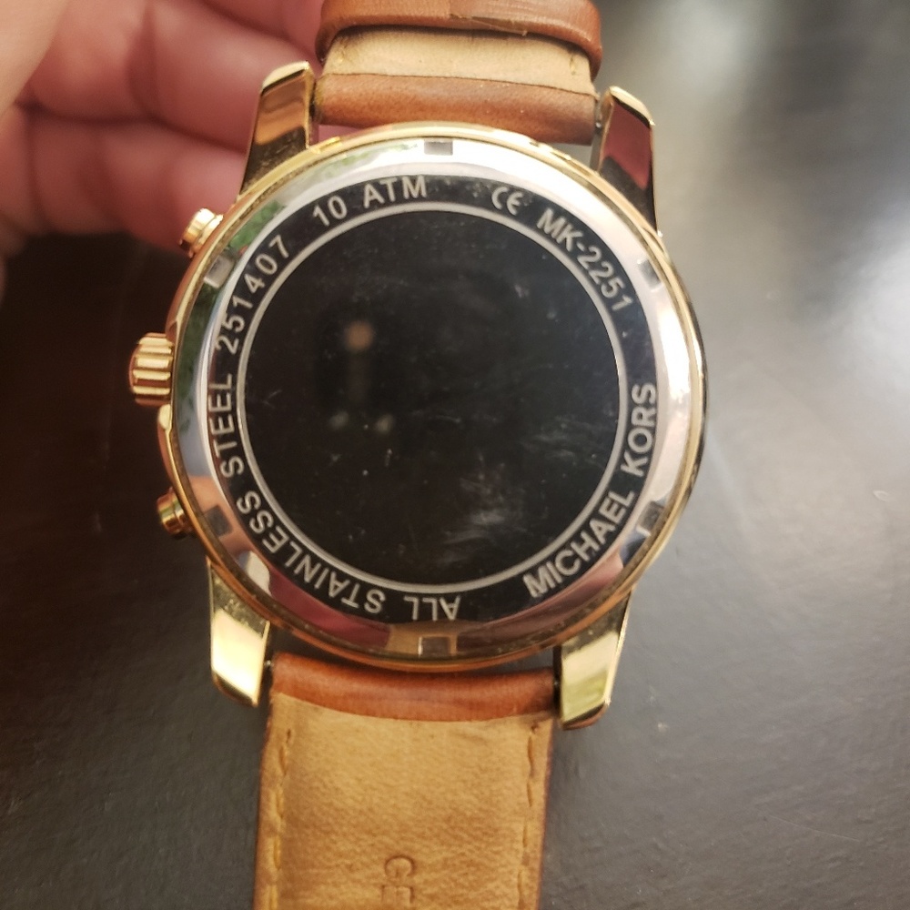 Michael Kors Watch - Picture 4 of 4